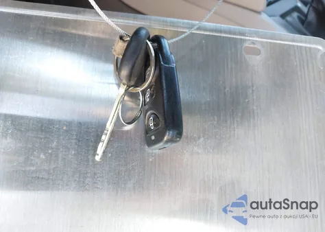 2017 Hyundai Elantra Se из США, поврежденный, VIN 5NPD84LF1HH002968